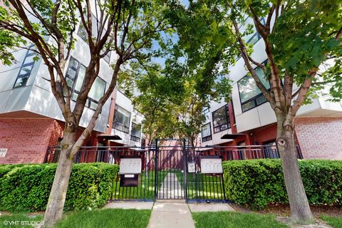 2330 W Armitage Avenue B Chicago IL 60647