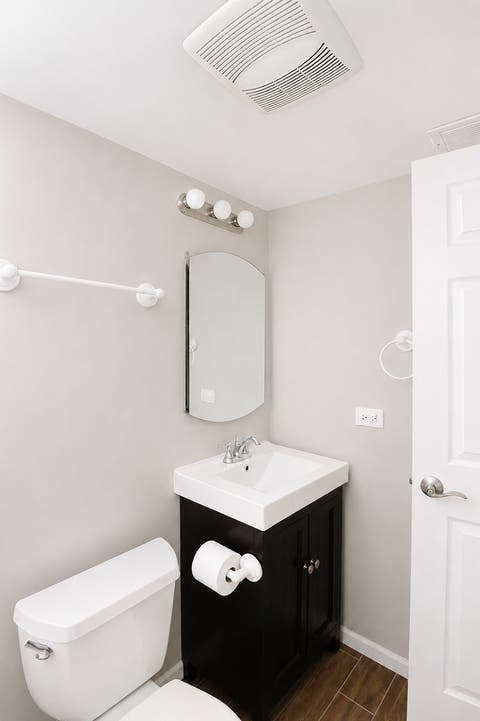 Tiny photo for 3 WHITEHALL Court, Streamwood, IL 60107 (MLS # 12733607)