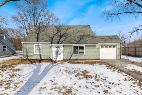 Tiny photo for 1412 W Broadview Avenue, Crete, IL 60417 (MLS # 12647224)