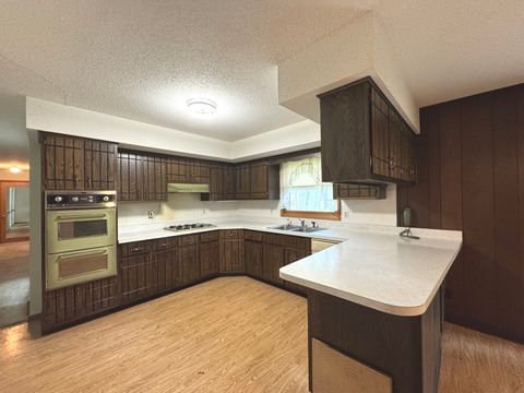 Tiny photo for 240 Snow Street, Sugar Grove, IL 60554 (MLS # 12483159)