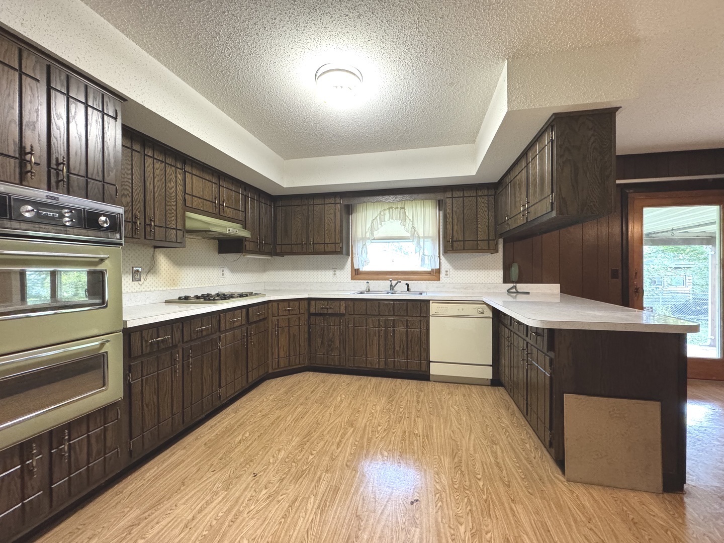 Sugar Grove, Illinois 60554, United States, 3 Bedrooms Bedrooms, ,2 BathroomsBathrooms,Residential,Active,218756