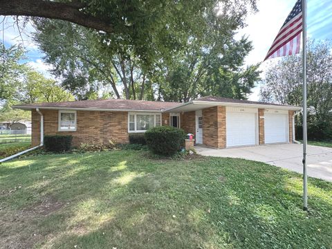 Tiny photo for 240 Snow Street, Sugar Grove, IL 60554 (MLS # 12483159)