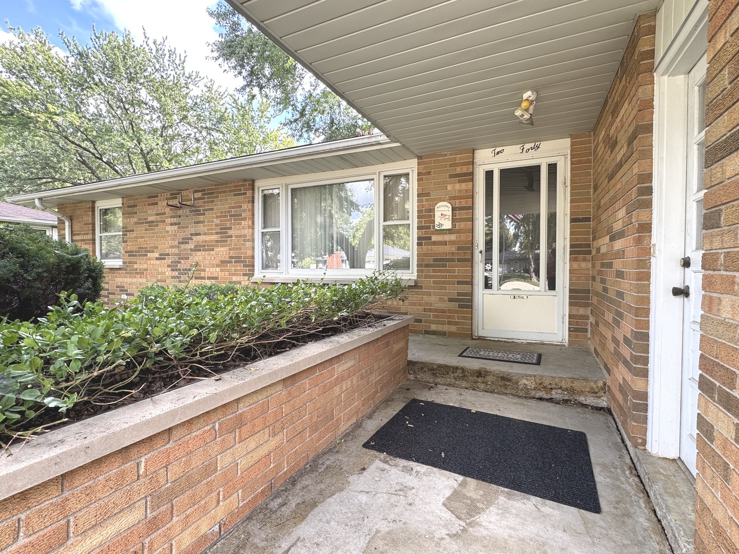 Sugar Grove, Illinois 60554, United States, 3 Bedrooms Bedrooms, ,2 BathroomsBathrooms,Residential,Active,218756