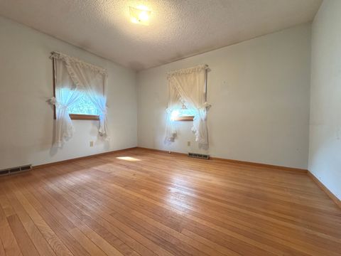 Tiny photo for 240 Snow Street, Sugar Grove, IL 60554 (MLS # 12483159)