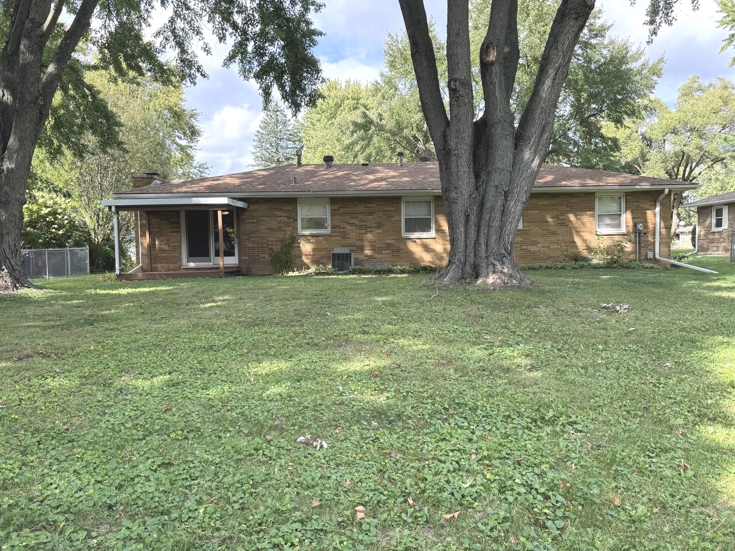 Sugar Grove, Illinois 60554, United States, 3 Bedrooms Bedrooms, ,2 BathroomsBathrooms,Residential,Active,218756