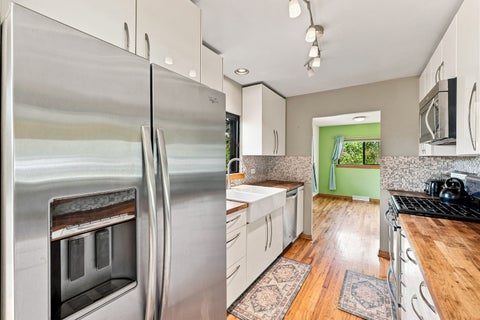 Tiny photo for 935 Anderson Terrace, Des Plaines, IL 60016 (MLS # 12751319)