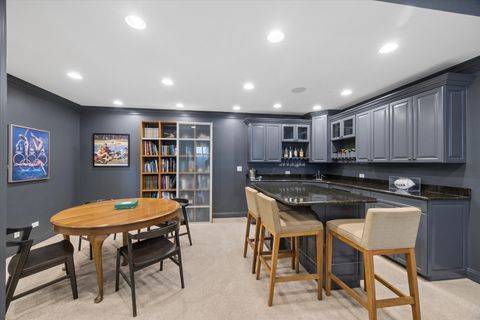 Tiny photo for 425 S Quincy Avenue, Hinsdale, IL 60521 (MLS # 12588661)