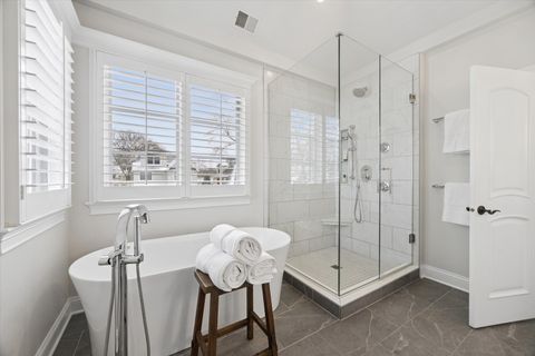 Tiny photo for 425 S Quincy Avenue, Hinsdale, IL 60521 (MLS # 12588661)