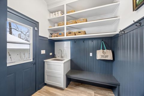 Tiny photo for 425 S Quincy Avenue, Hinsdale, IL 60521 (MLS # 12588661)