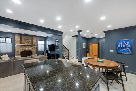 Tiny photo for 425 S Quincy Avenue, Hinsdale, IL 60521 (MLS # 12588661)