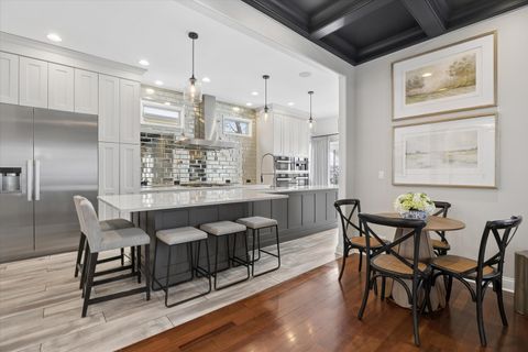 Tiny photo for 425 S Quincy Avenue, Hinsdale, IL 60521 (MLS # 12588661)