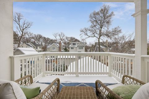 Tiny photo for 425 S Quincy Avenue, Hinsdale, IL 60521 (MLS # 12588661)