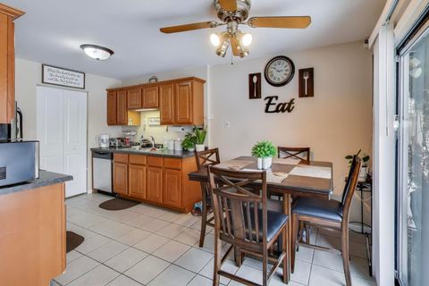 Tiny photo for 355 Wilmington Drive #C1, Bartlett, IL 60103 (MLS # 12551253)