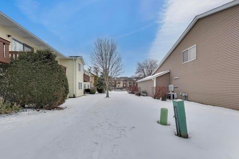Tiny photo for 355 Wilmington Drive #C1, Bartlett, IL 60103 (MLS # 12551253)