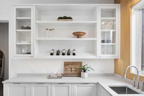 Tiny photo for 580 S Kearsage Avenue, Elmhurst, IL 60126 (MLS # 12583715)