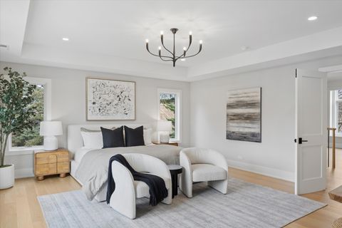 Tiny photo for 580 S Kearsage Avenue, Elmhurst, IL 60126 (MLS # 12583715)