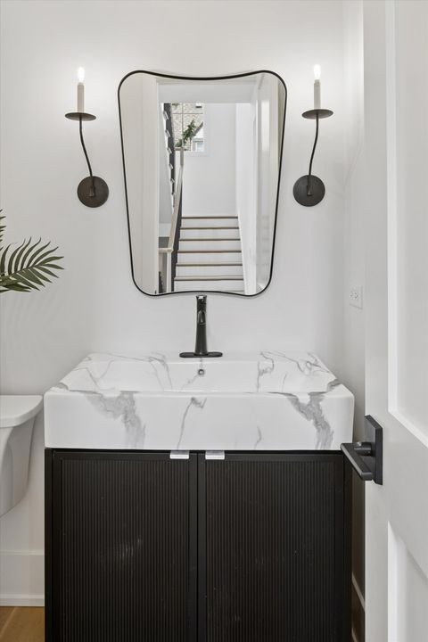 Tiny photo for 580 S Kearsage Avenue, Elmhurst, IL 60126 (MLS # 12583715)