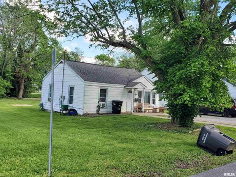 Photo of 715 N Carico Street, Carbondale, IL 62901 (MLS # EB458567)