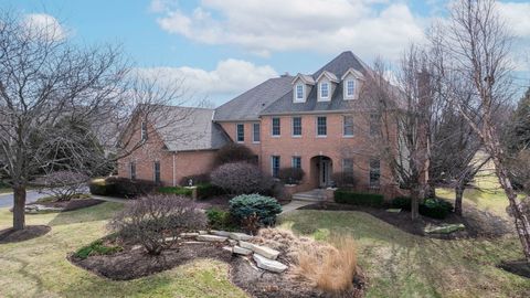 Photo of 121 Boulder Drive, Lake In The Hills, IL 60156 (MLS # 12576963)