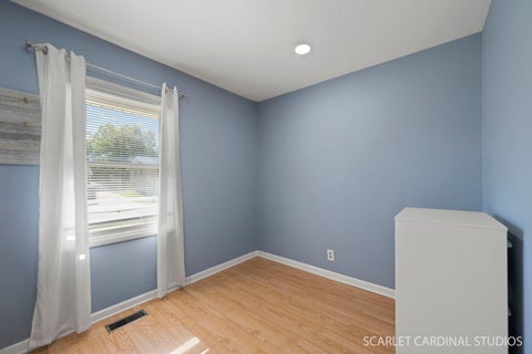 Tiny photo for 712 Larsen Avenue, Streamwood, IL 60107 (MLS # 12778960)