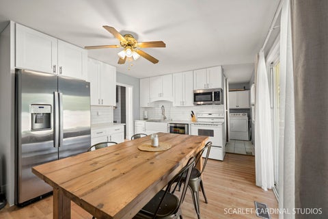 Tiny photo for 712 Larsen Avenue, Streamwood, IL 60107 (MLS # 12778960)