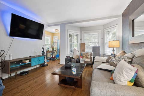 Tiny photo for 4658 N Kennicott Avenue, Chicago, IL 60630 (MLS # 12727117)