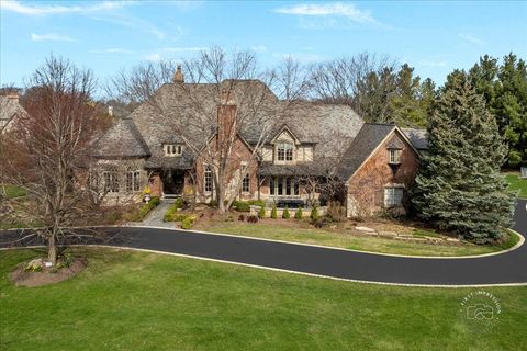 Photo of 36W442 Hunters Gate Road, St. Charles, IL 60175 (MLS # 12615000)