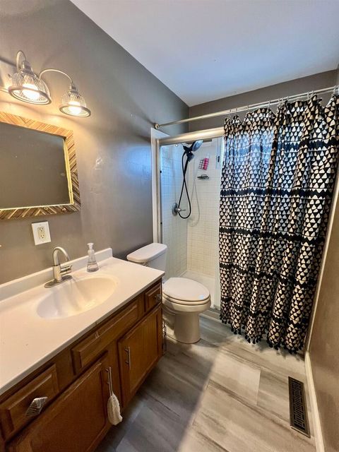 Tiny photo for 217 W 17th Avenue, Milan, IL 61264 (MLS # 100000118)