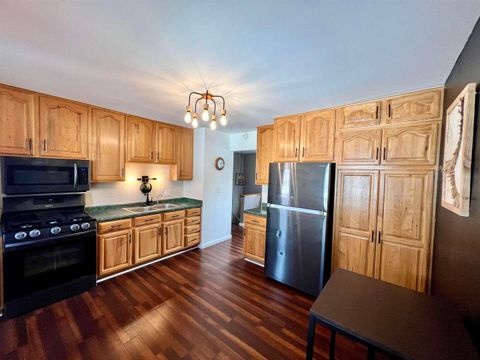 Tiny photo for 217 W 17th Avenue, Milan, IL 61264 (MLS # 100000118)