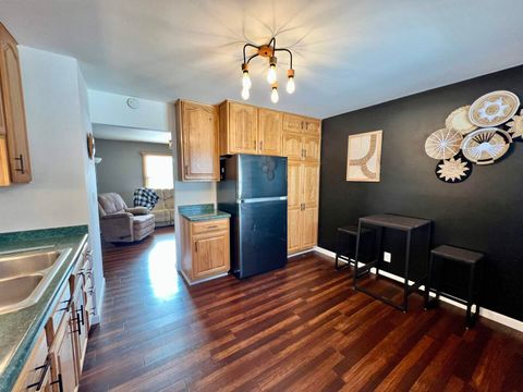 Tiny photo for 217 W 17th Avenue, Milan, IL 61264 (MLS # 100000118)