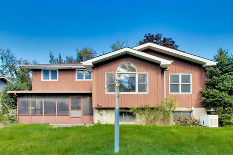 Tiny photo for 1509 E Thayer Street, Mount Prospect, IL 60056 (MLS # 12763780)