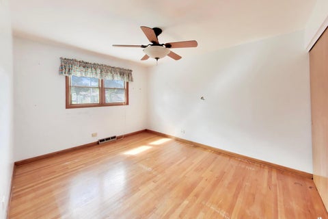 Tiny photo for 1509 E Thayer Street, Mount Prospect, IL 60056 (MLS # 12763780)