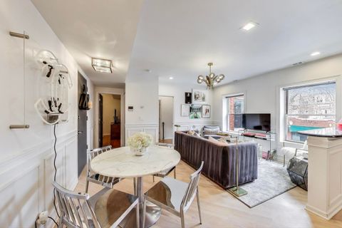 Tiny photo for 3203 W Argyle Street #2E, Chicago, IL 60625 (MLS # 12460057)
