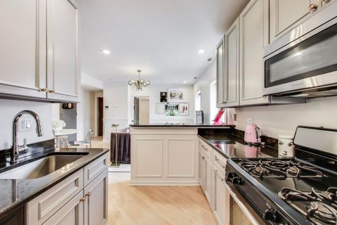 Tiny photo for 3203 W Argyle Street #2E, Chicago, IL 60625 (MLS # 12460057)