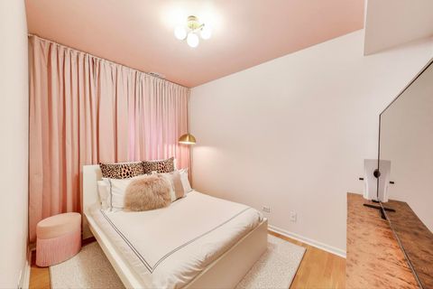 Tiny photo for 3203 W Argyle Street #2E, Chicago, IL 60625 (MLS # 12460057)