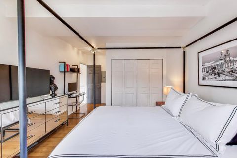 Tiny photo for 3203 W Argyle Street #2E, Chicago, IL 60625 (MLS # 12460057)