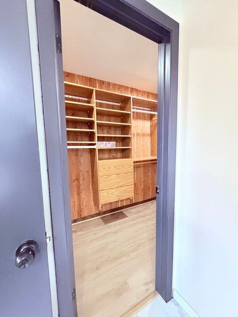 Tiny photo for 1670 N Douglas Court, Arlington Heights, IL 60004 (MLS # 12553416)