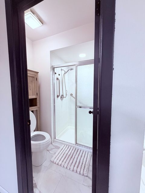 Tiny photo for 1670 N Douglas Court, Arlington Heights, IL 60004 (MLS # 12553416)