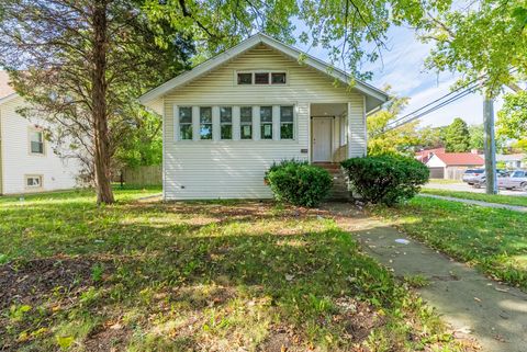 Tiny photo for 1400 S 17th Avenue, Maywood, IL 60153 (MLS # 12461245)