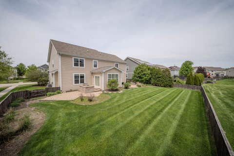Tiny photo for 781 Richwood Avenue, Elgin, IL 60124 (MLS # 12638568)