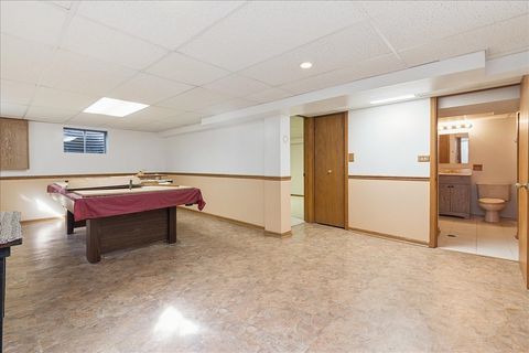 Tiny photo for 13608 Glen Eagle Court, Orland Park, IL 60462 (MLS # 12599281)