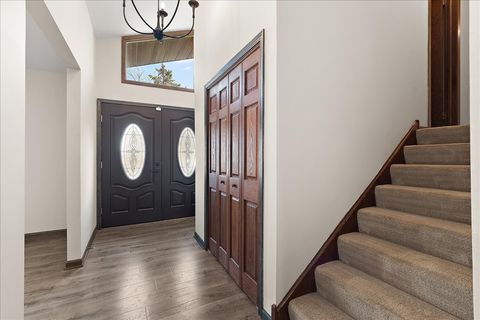 Tiny photo for 13608 Glen Eagle Court, Orland Park, IL 60462 (MLS # 12599281)