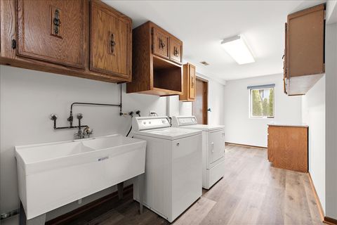 Tiny photo for 13608 Glen Eagle Court, Orland Park, IL 60462 (MLS # 12599281)