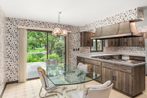 Tiny photo for 9 Buckingham Drive, Sugar Grove, IL 60554 (MLS # 12687602)