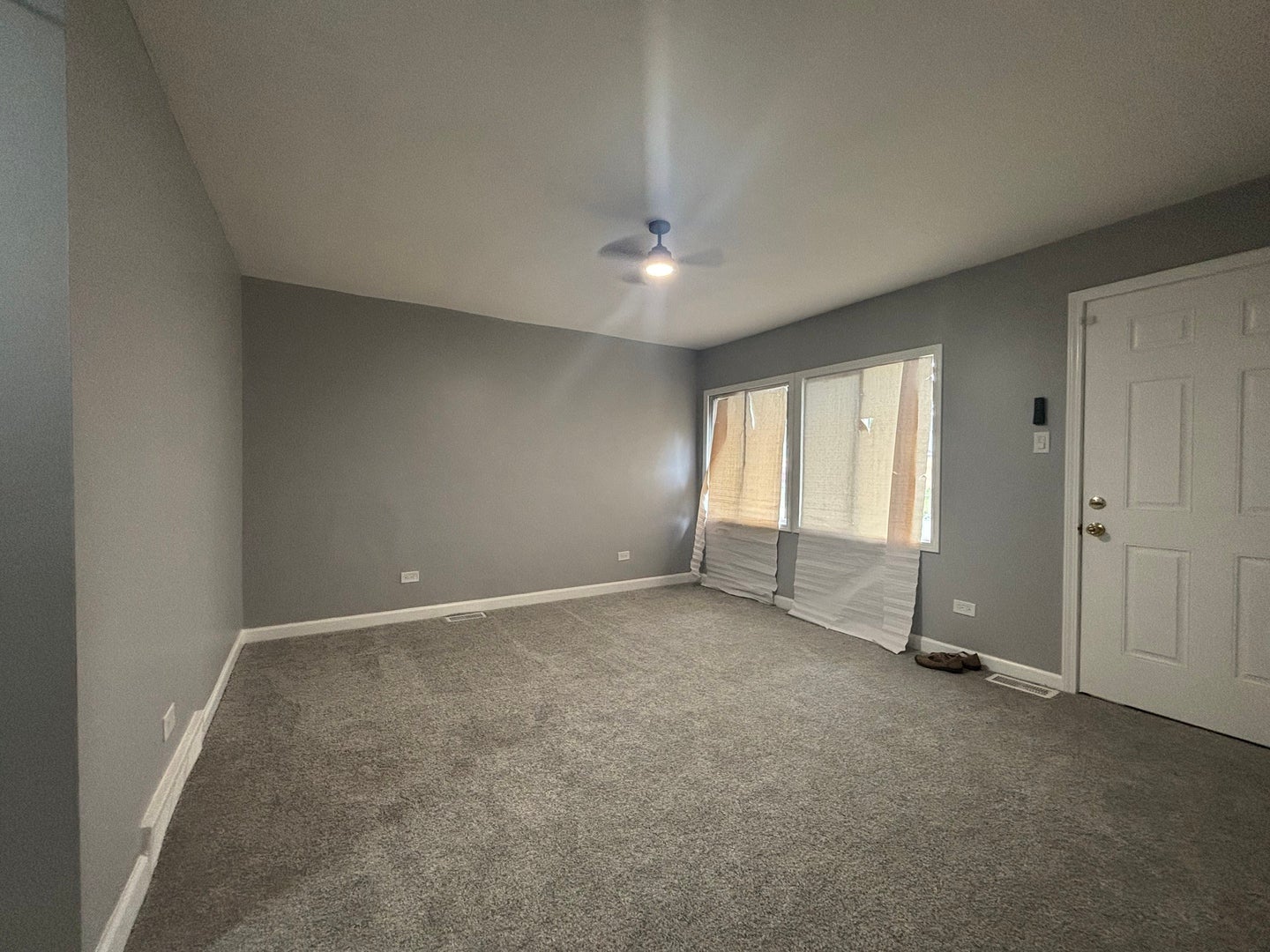 1436 Congress Lane - Photo 3