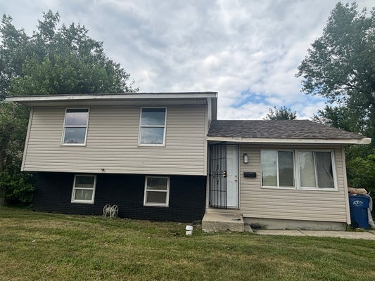 1436 CONGRESS LN, FORD HEIGHTS, IL 60411 - Image cb0224a185d7145eb3fa3fe6eebd31a6/3842462456