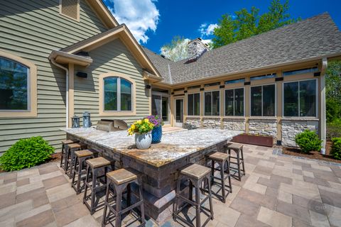 Tiny photo for 16420 S River Road, Plainfield, IL 60586 (MLS # 12646736)