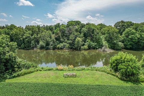 Tiny photo for 16420 S River Road, Plainfield, IL 60586 (MLS # 12646736)