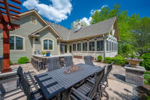 Tiny photo for 16420 S River Road, Plainfield, IL 60586 (MLS # 12646736)