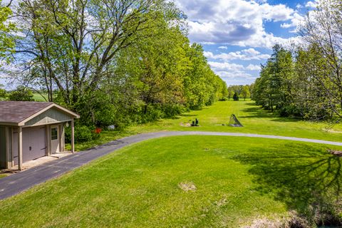 Tiny photo for 16420 S River Road, Plainfield, IL 60586 (MLS # 12646736)